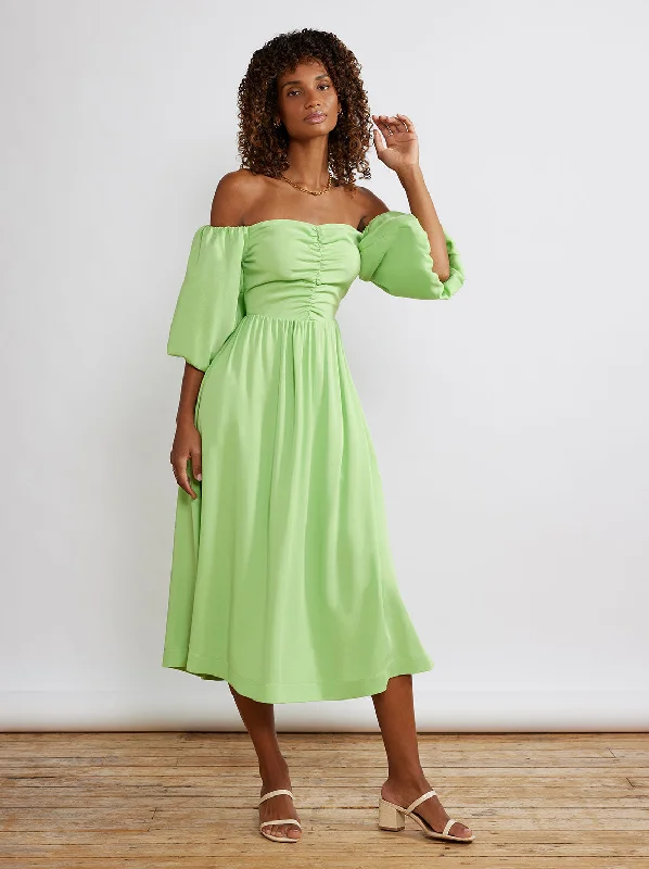 Super Deal Alexis Green Bardot Midi Dress