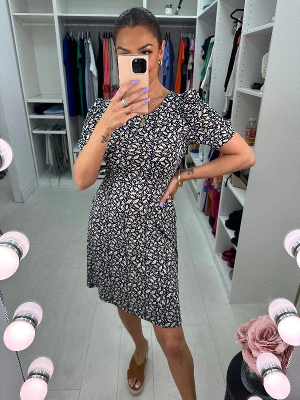 Year-End Sale Ellia Navy Leaf Print Puff Sleeve Swing Dress