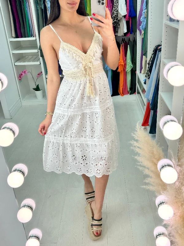 Discount Days Lennox Pearl Detail Embroidery Dress