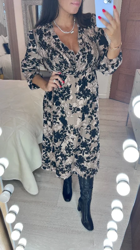 Exclusive Savings Kelis Taupe Leaf Print Shirred Dress