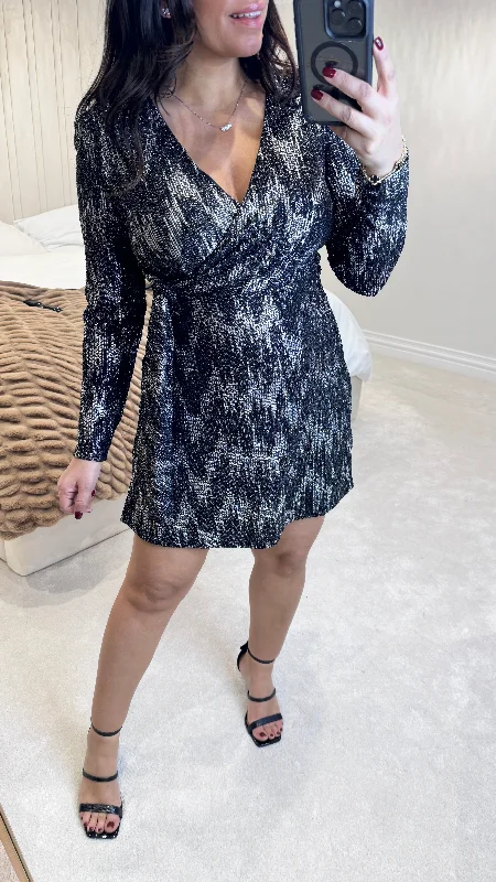 Super Savings Donner Silver Lurex Sparkle Sash Dress