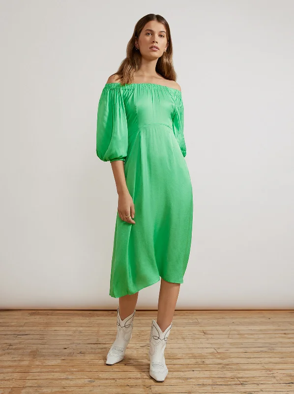 Epic Deals Della Apple Green Dress