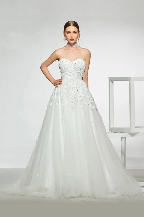 Low Prices Wedding dress appliques beading a line floor length simple bridal gowns wedding dress Low Prices Wedding dress appliques beading a line floor length simple bridal gowns wedding dress