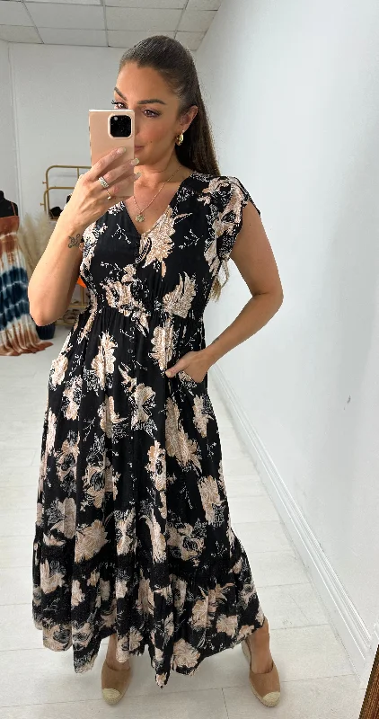 Final Markdown Sabela Black Floral Maxi Dress