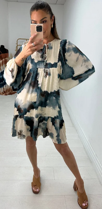 Deal Dash Bevie Watercolour Print Smock Dress