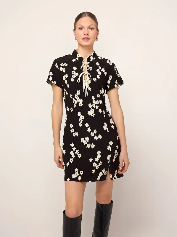 Amazing Deals Gretchen Black Blurred Floral Print Mini Dress