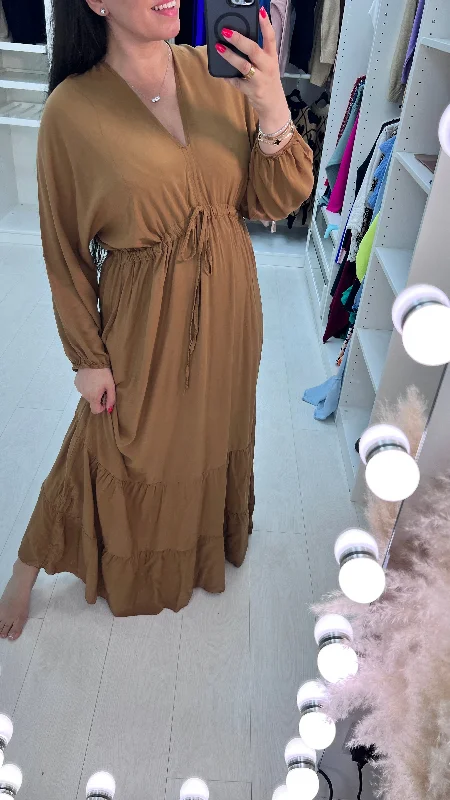 Bonus Savings Aviva Batwing Tie Back V-neck Tie Waist Floaty Maxi Dress