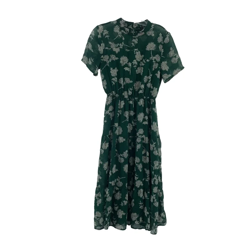 Special Savings Lulus Green Floral Fit & Flare Midi Dress - Women’s Size Small, Preowned Special Savings Lulus Green Floral Fit & Flare Midi Dress - Women’s Size Small, Preowned