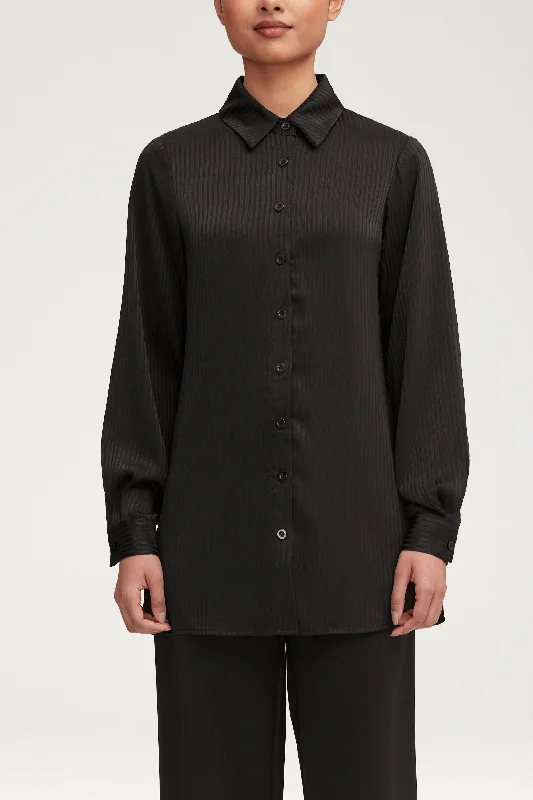 Massive Deals Jaserah Button Down Top - Black
