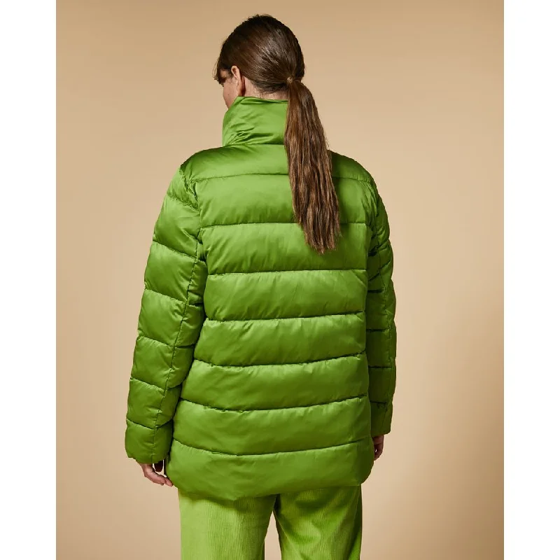 Super Bargain PANTONE