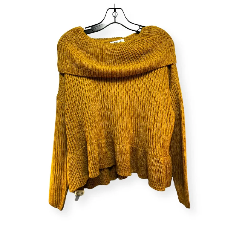 Year-End Clearance Sweater By Listicle  Size: M