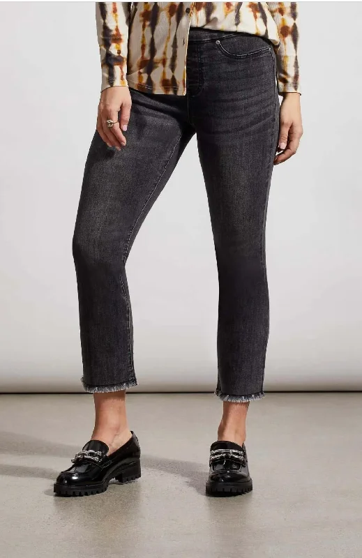 Super Savings Audrey Straight Crop Pant In Black