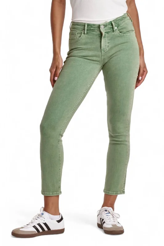 Extra Discounts Blaire High Rise Jean In Nephrite