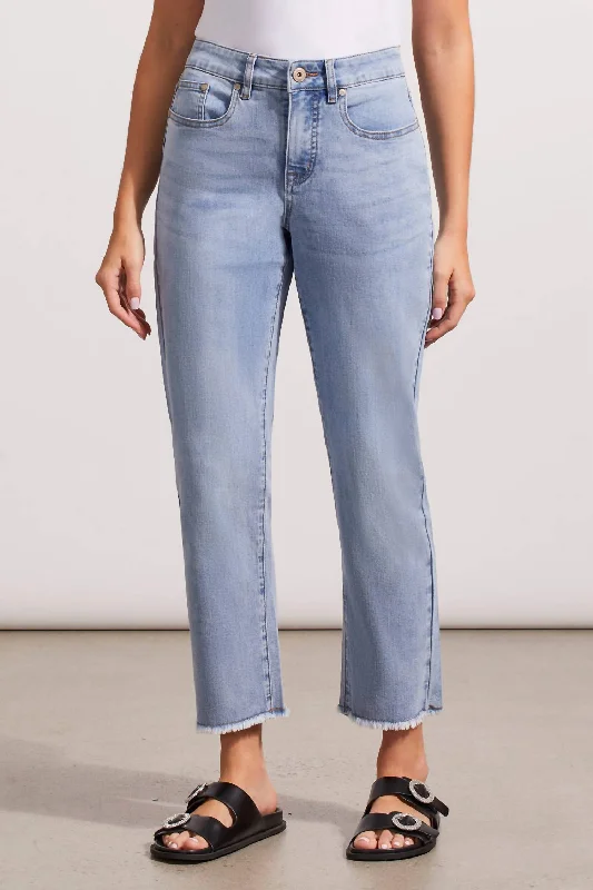 Referral Discount Girlfriend Denim Jeans In Sweet Blue