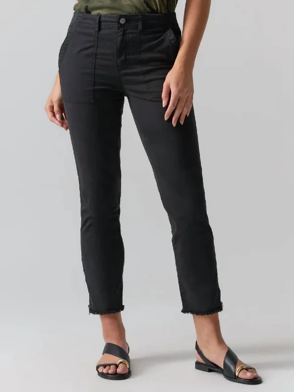 Amazing Deals Peace Maker Pant In Black