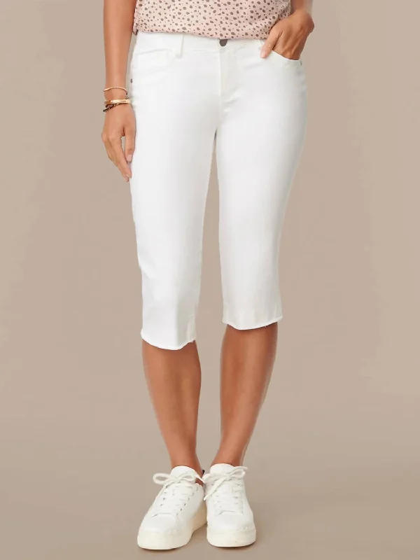 Midnight Sale Skimmer Capri Pants In Optic White