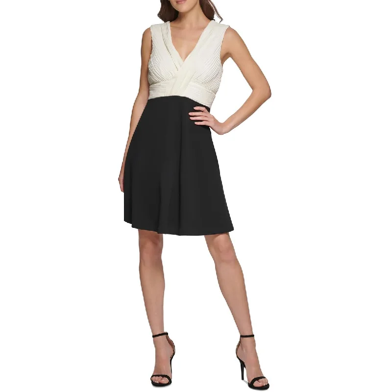 Closeout Sale DKNY Womens Pleated Sleeveless Fit & Flare Dress