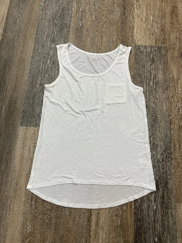 Limited Quantity Athletic Tank Top By Beyond Yoga In White, Size: Xs