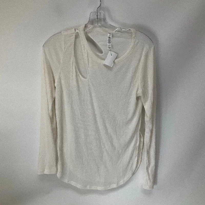 Savings Galore Athletic Top Long Sleeve Crewneck By Alo In Cream, Size: S