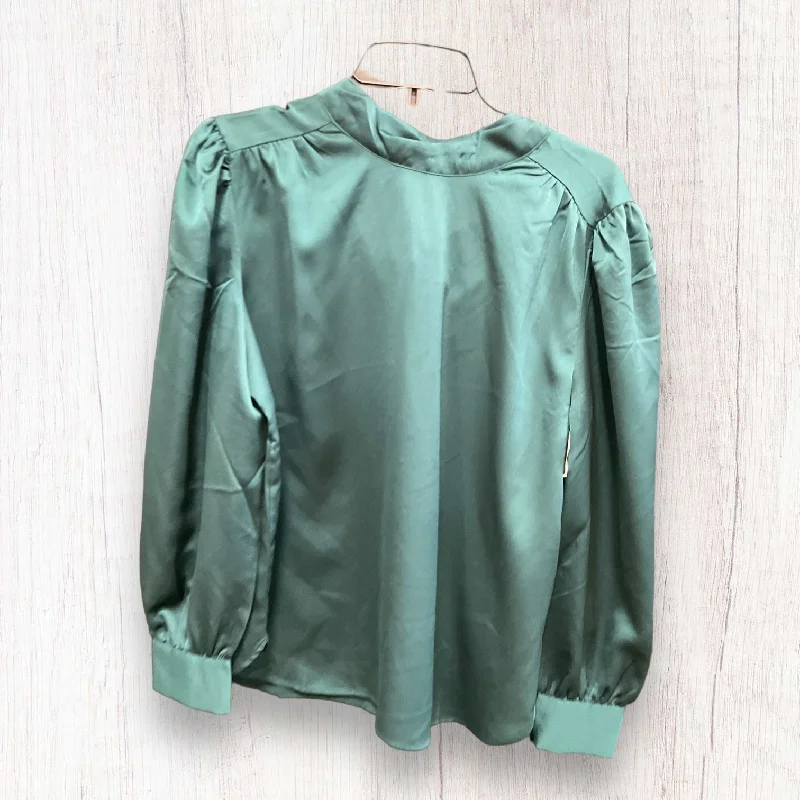 Act Fast Green Top Long Sleeve Loft, Size M